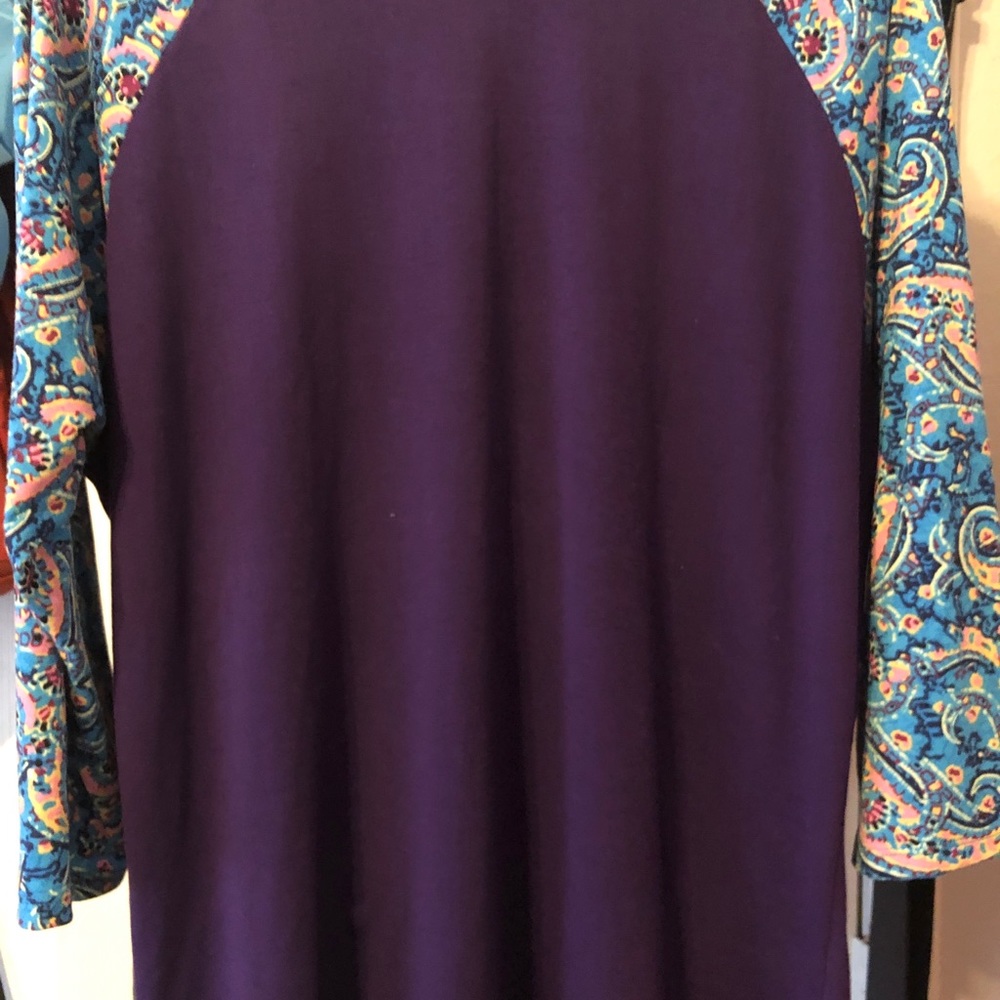 LuLaRoe Randy T-shirt